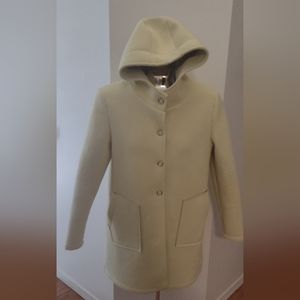 New Collection brand made in Italia key lime green jacket. ptp 20'